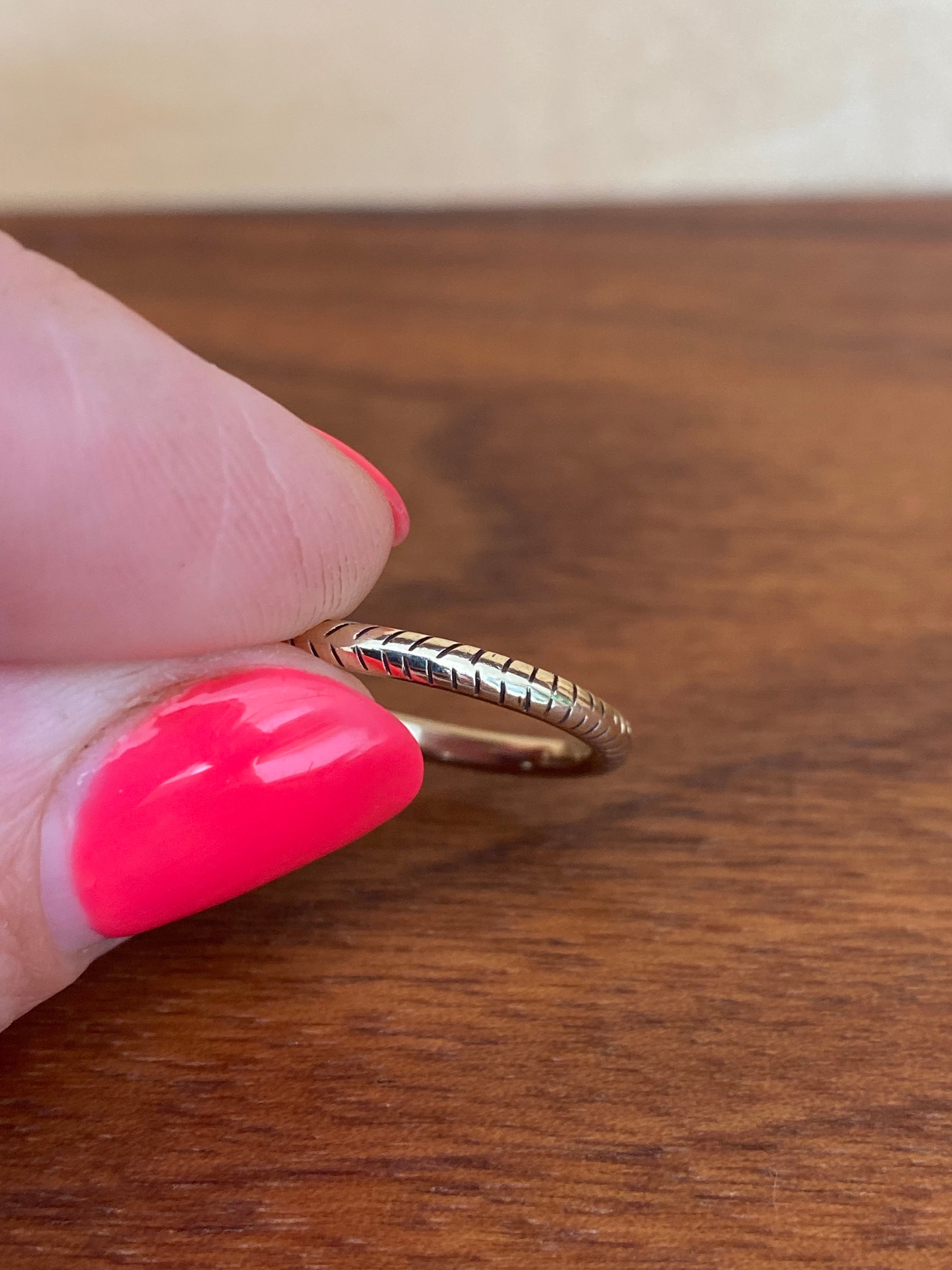 Elle Naz- Gold Scale Ring