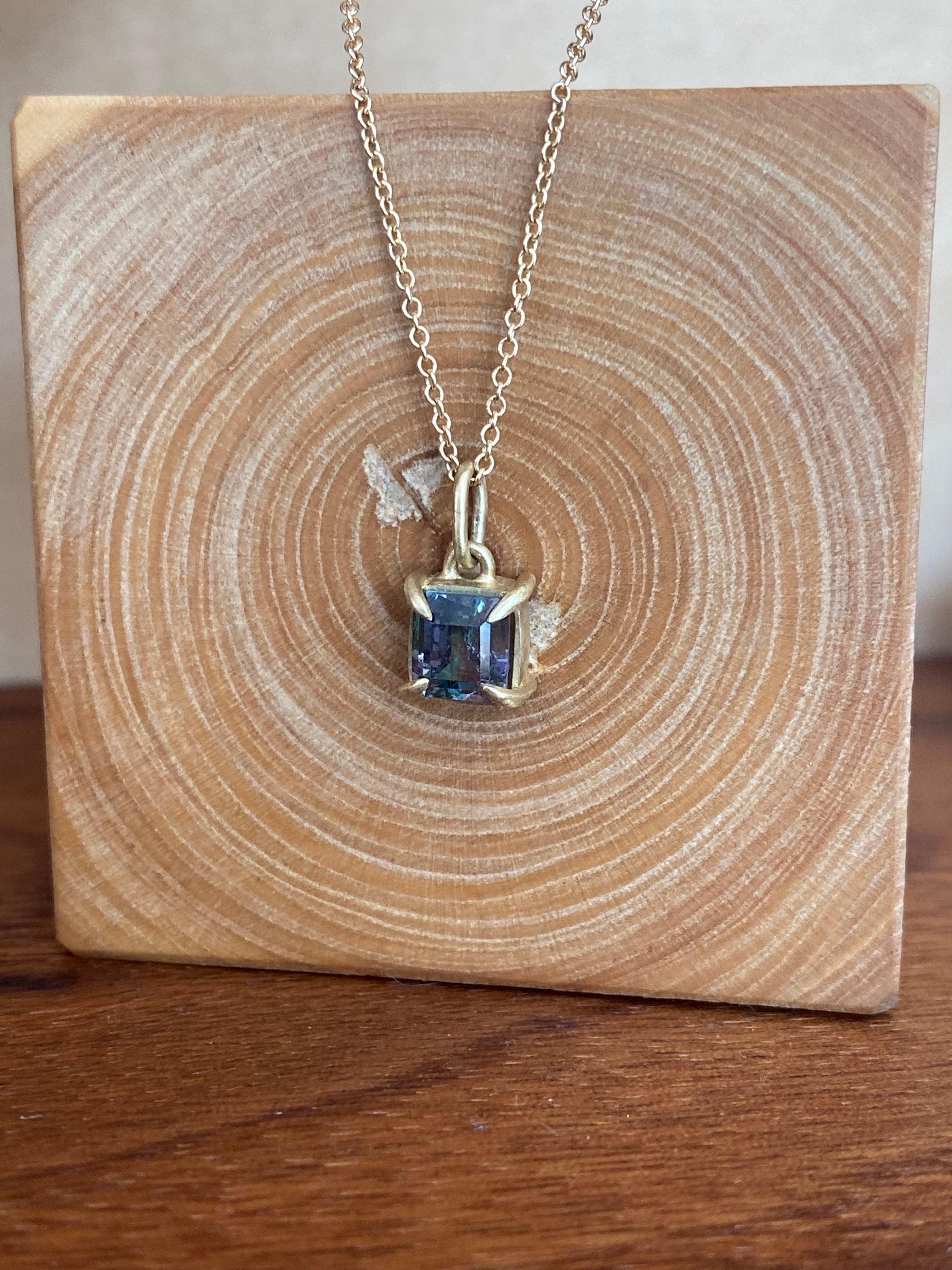 Elle Naz- Watermelon Tourmaline Petite Necklace