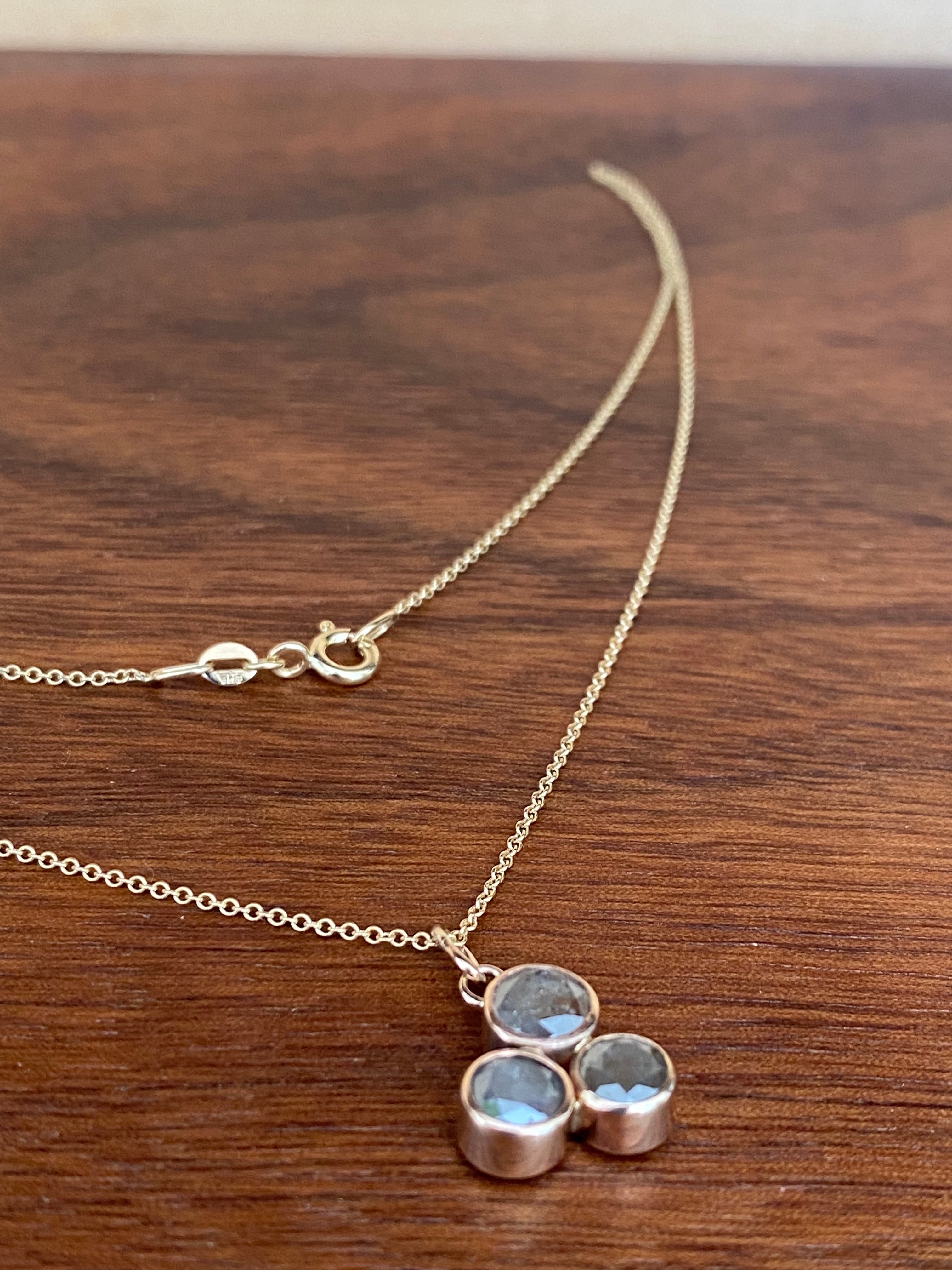 Elle Naz- Trio of Grey Diamonds Necklace