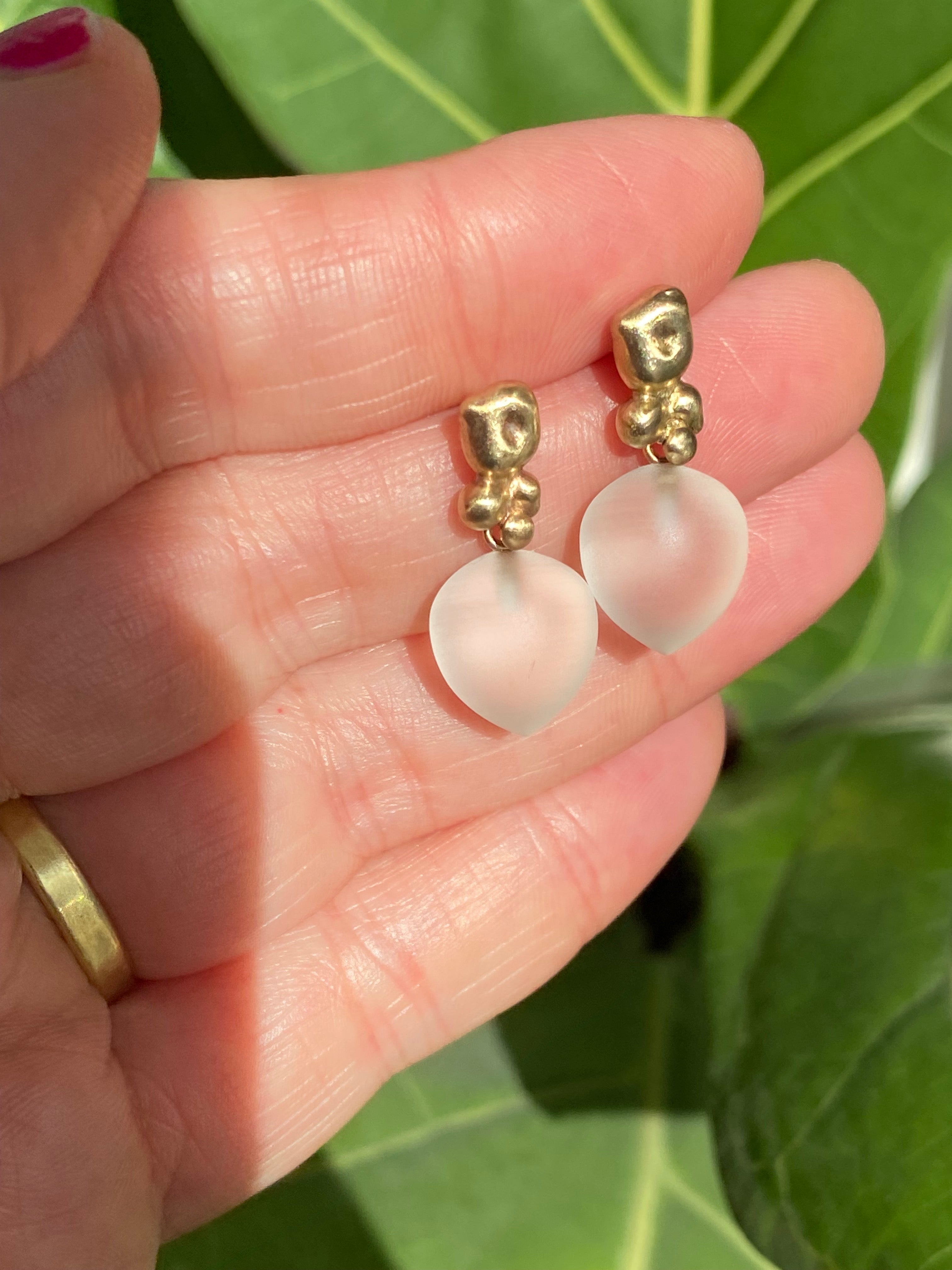 Julie Cohn- Petite Ore Crystal Earrings