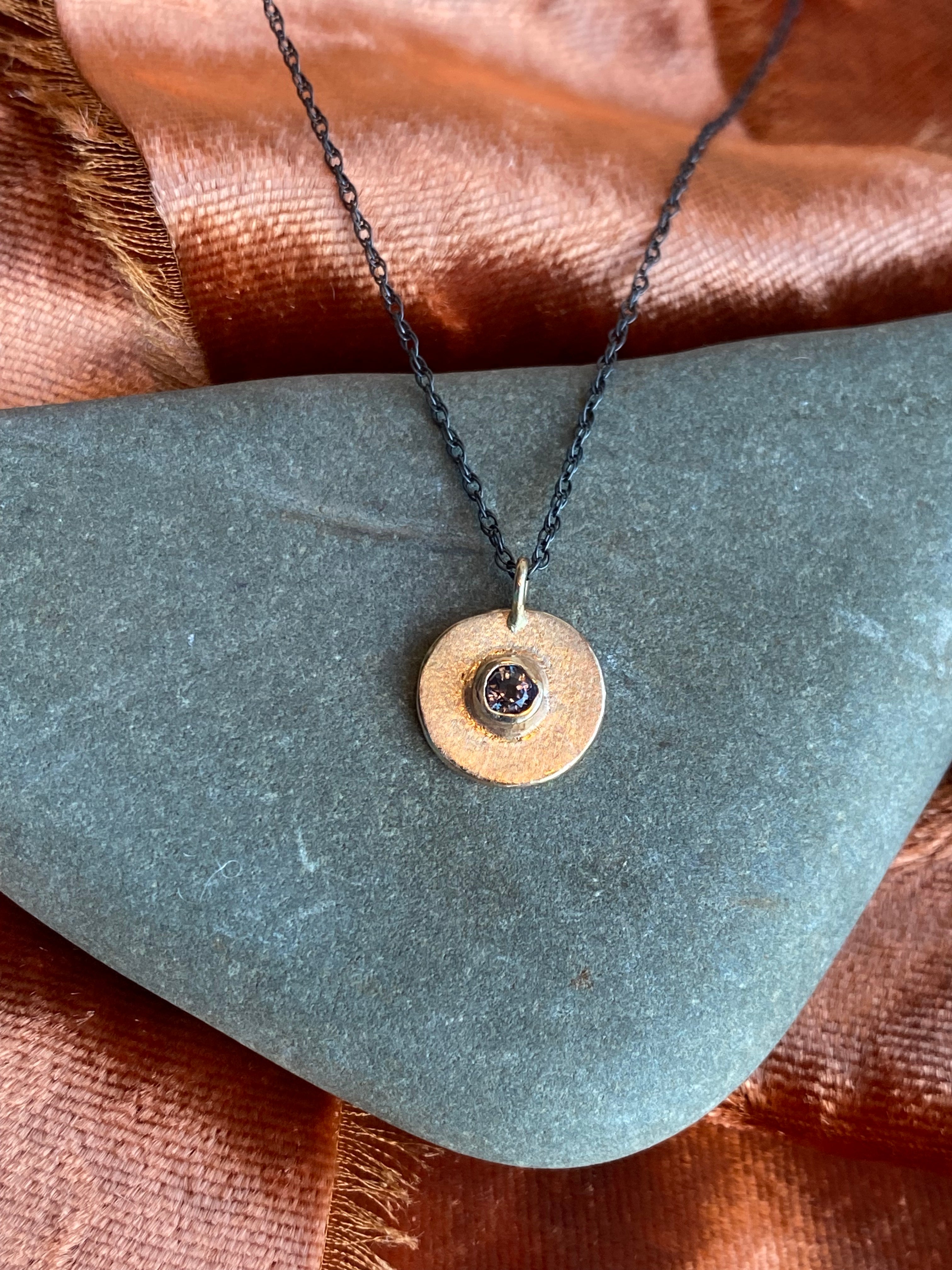 Elle Naz- Gold Disc Necklace