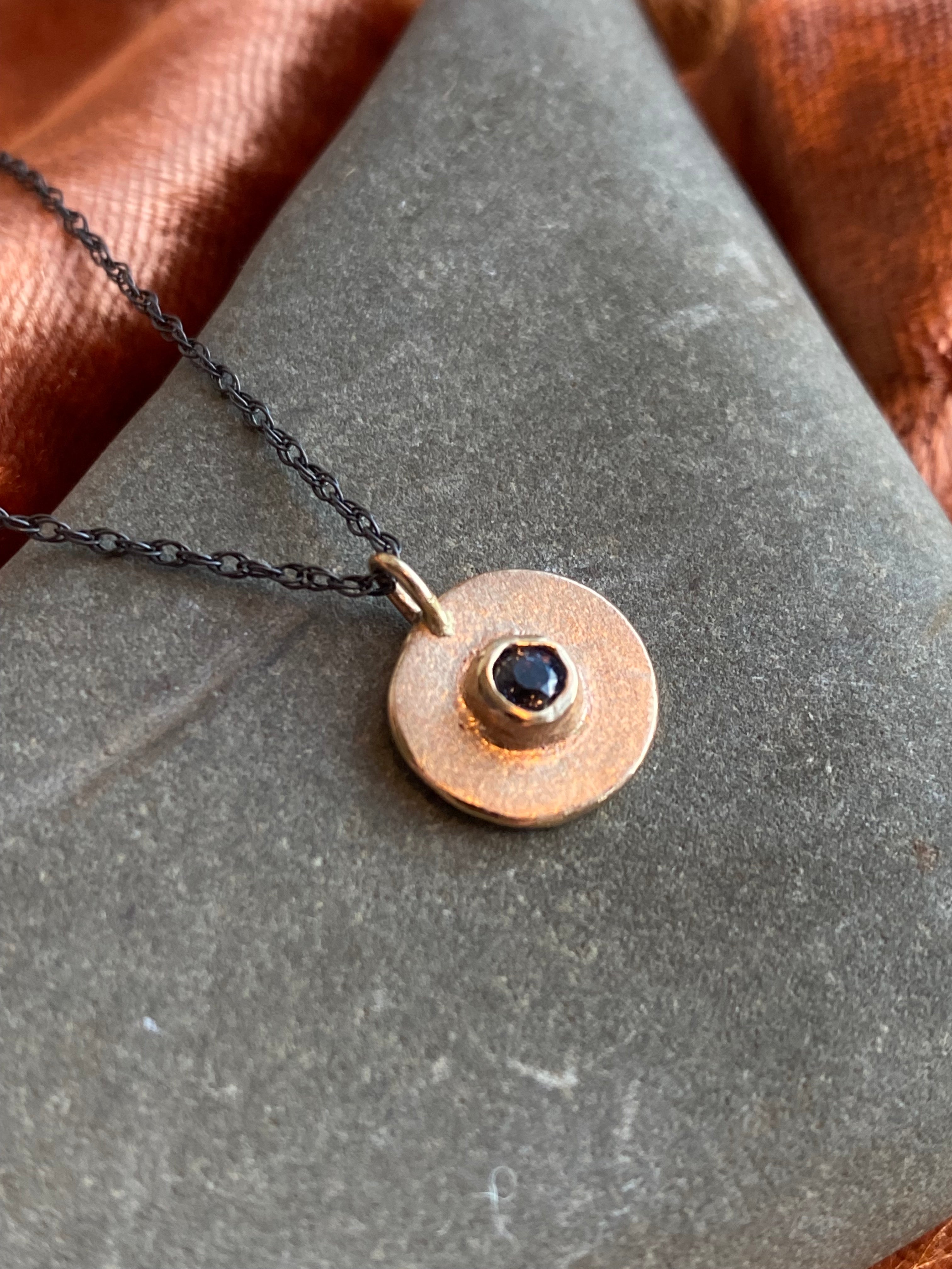 Elle Naz- Gold Disc Necklace