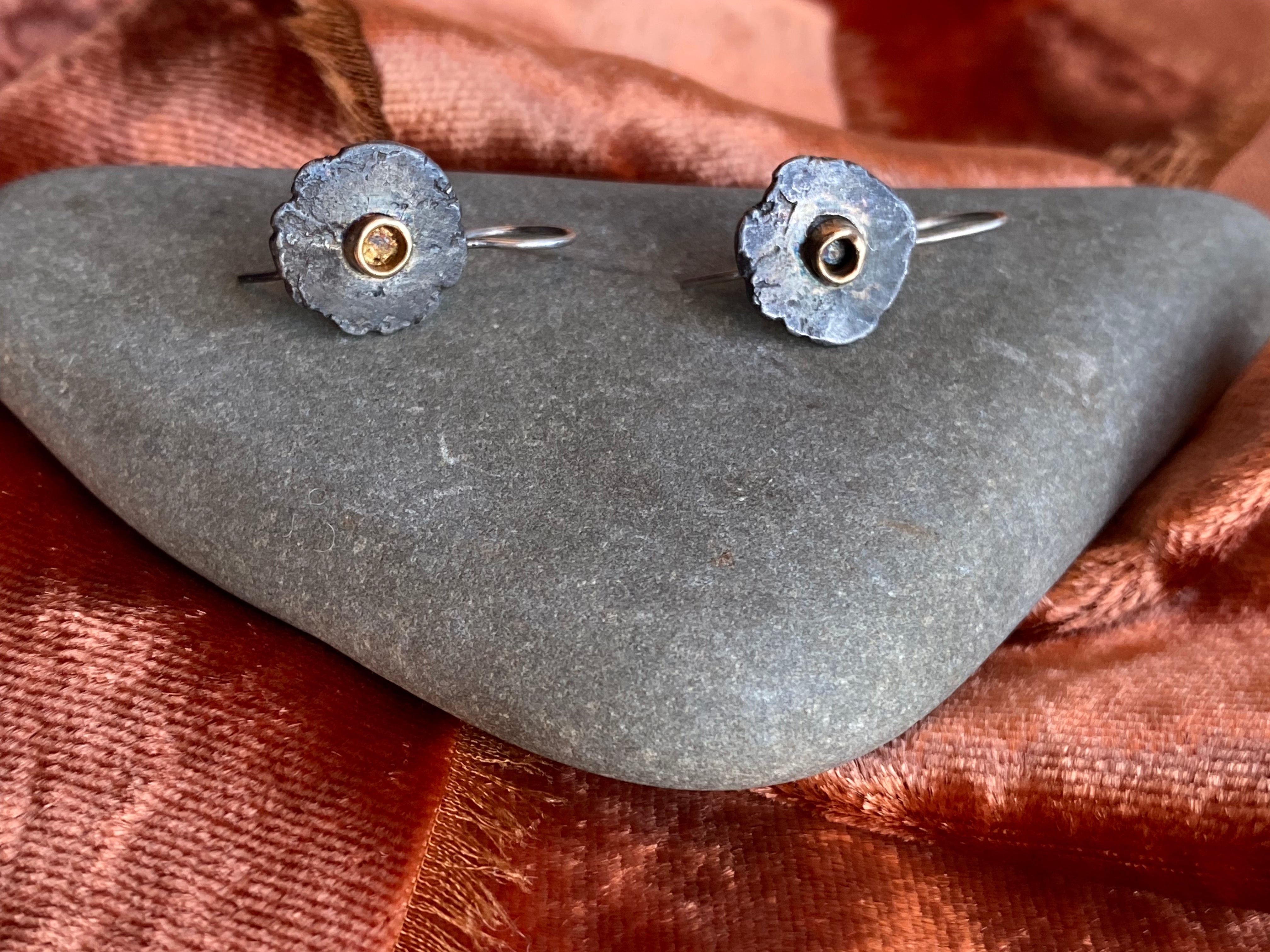 Elle Naz- Disc Earrings