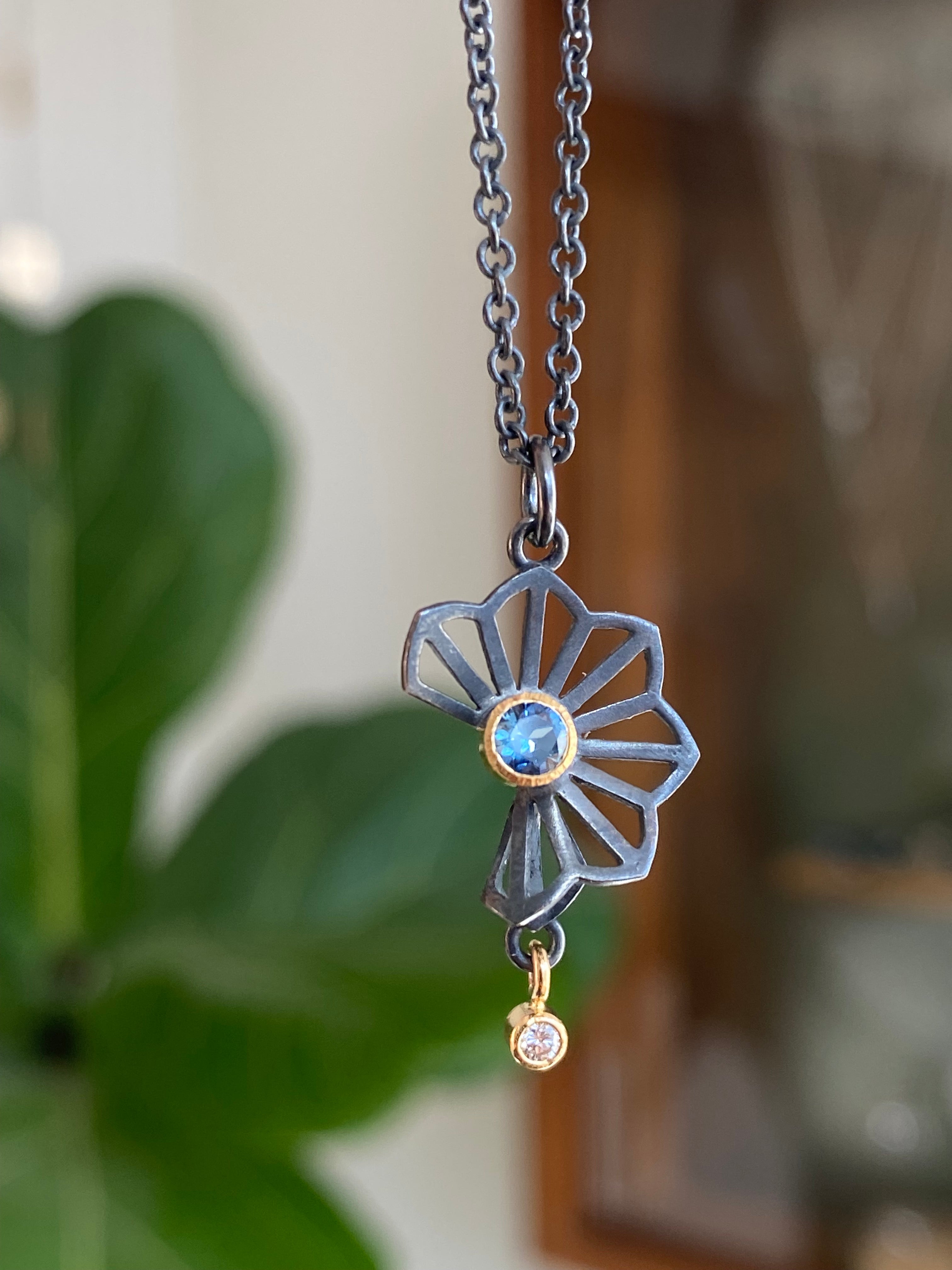 Karin Jacobson- Petite Hyacinth Necklace with Diamond and Sapphire
