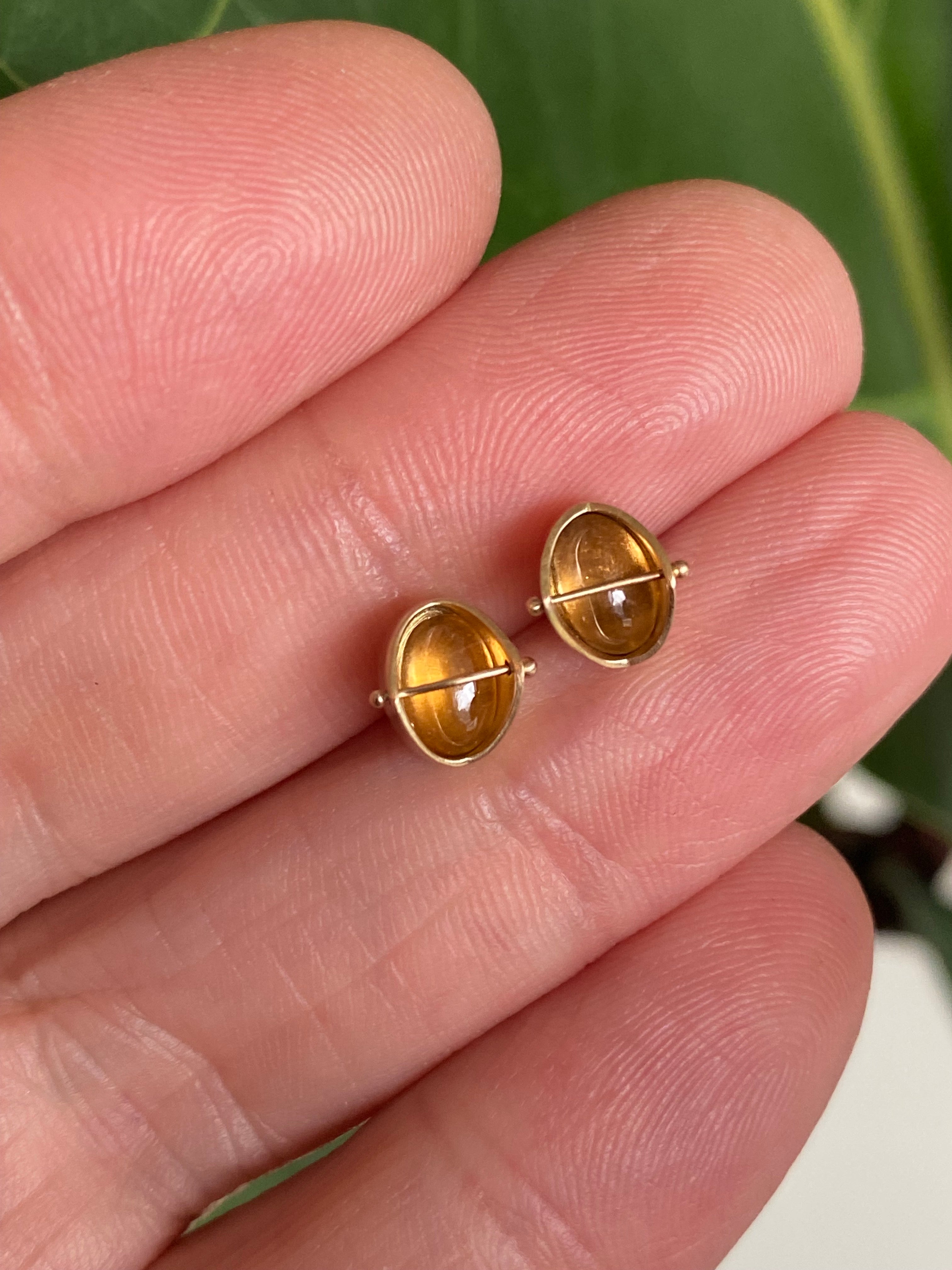Hilary Finck- Captured Garnet Stud Earrings