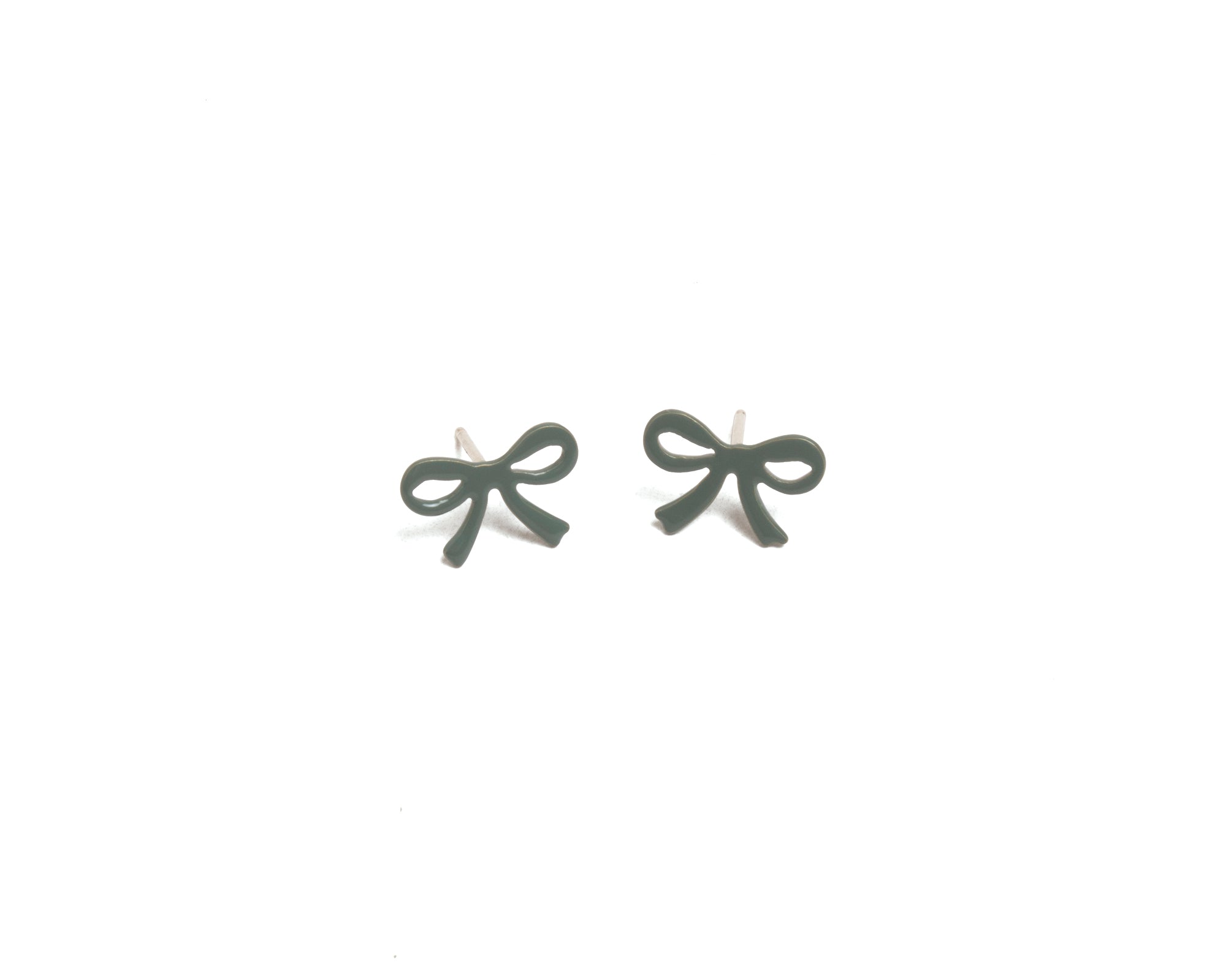 Ashley Buchanan- Petite Bow Stud Earrings