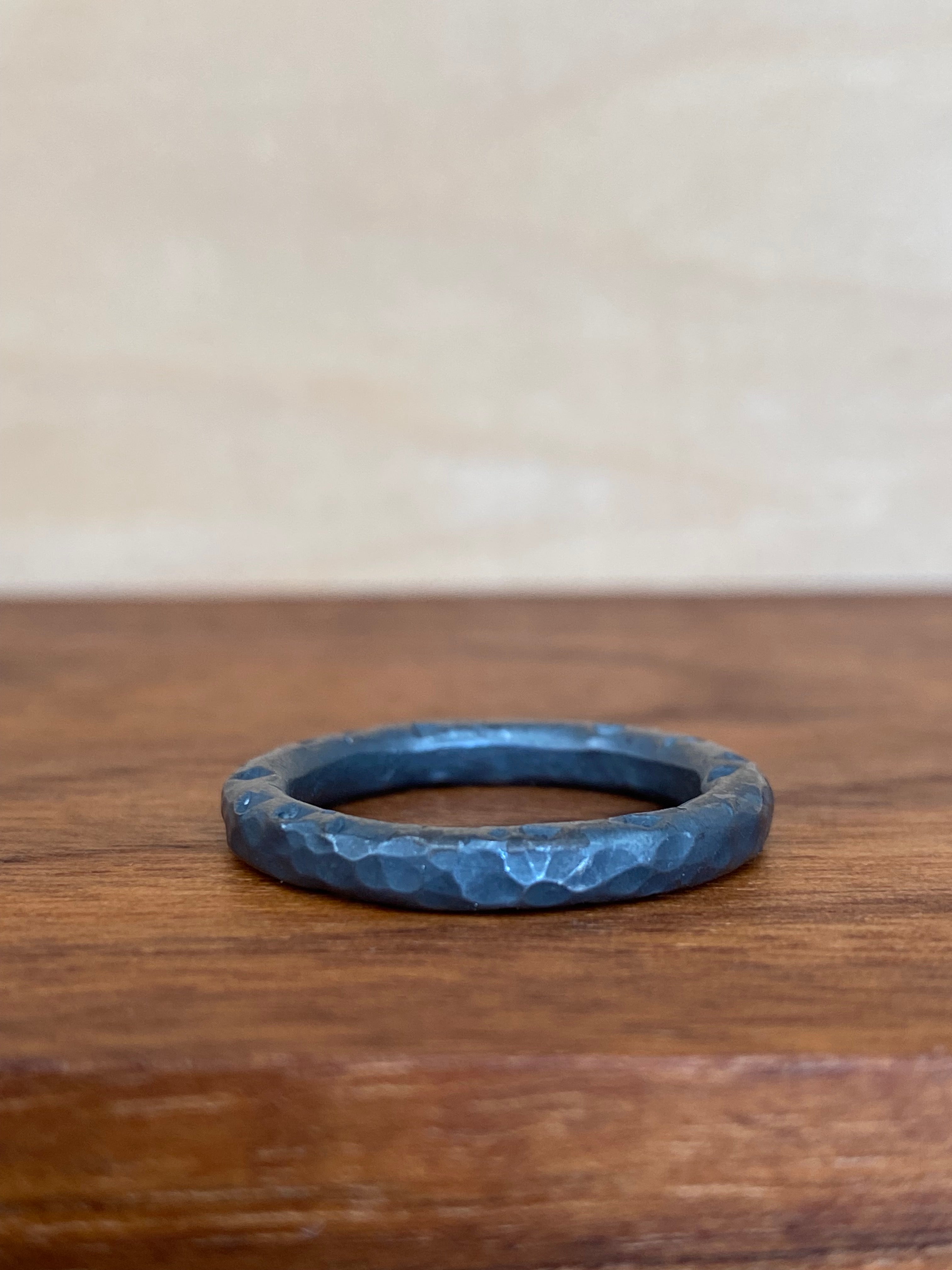 Betty Jäger- Heavyweight Celestial Hammered Rings