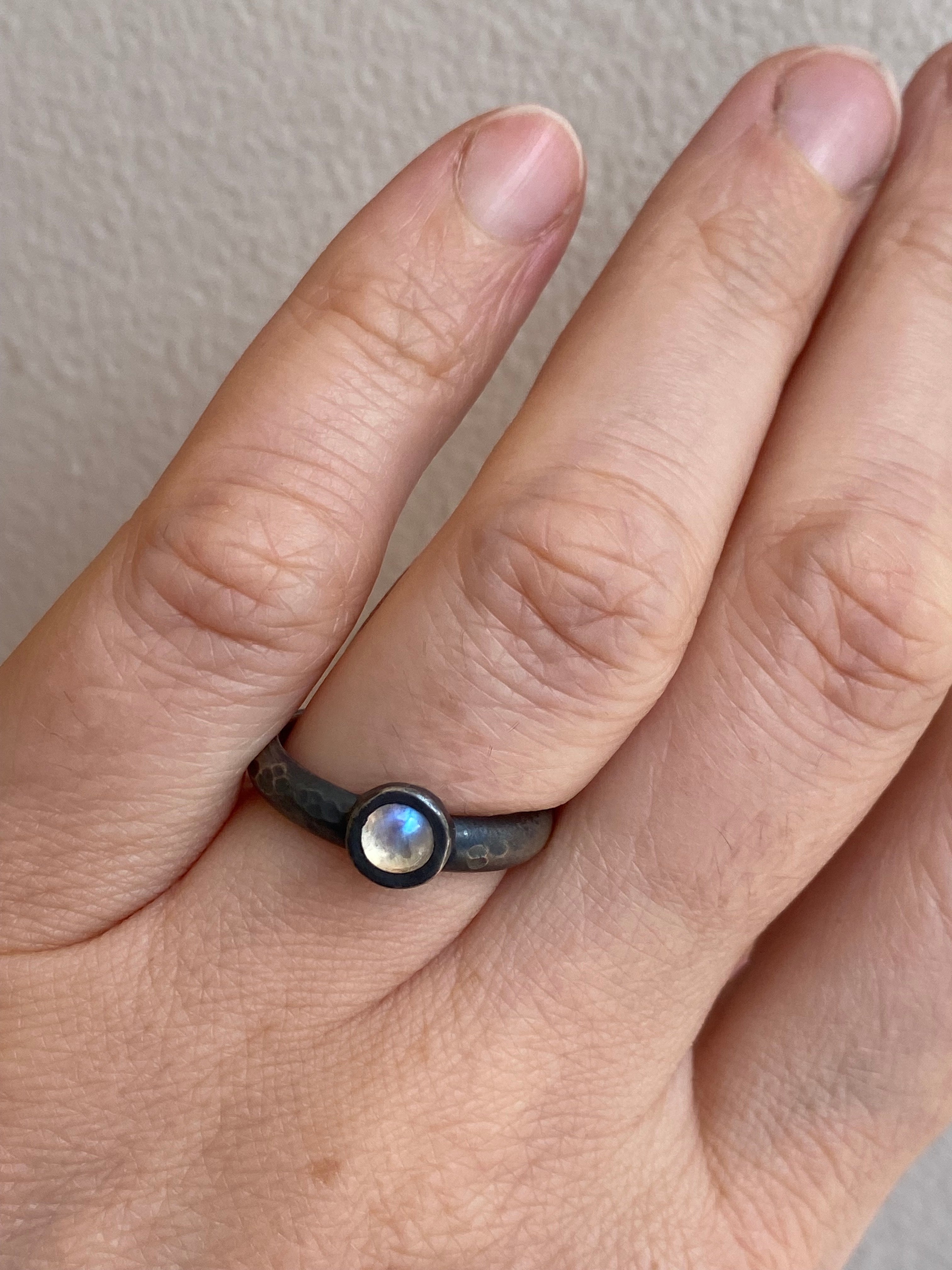 Betty Jäger- Moonstone Solitaire Ring