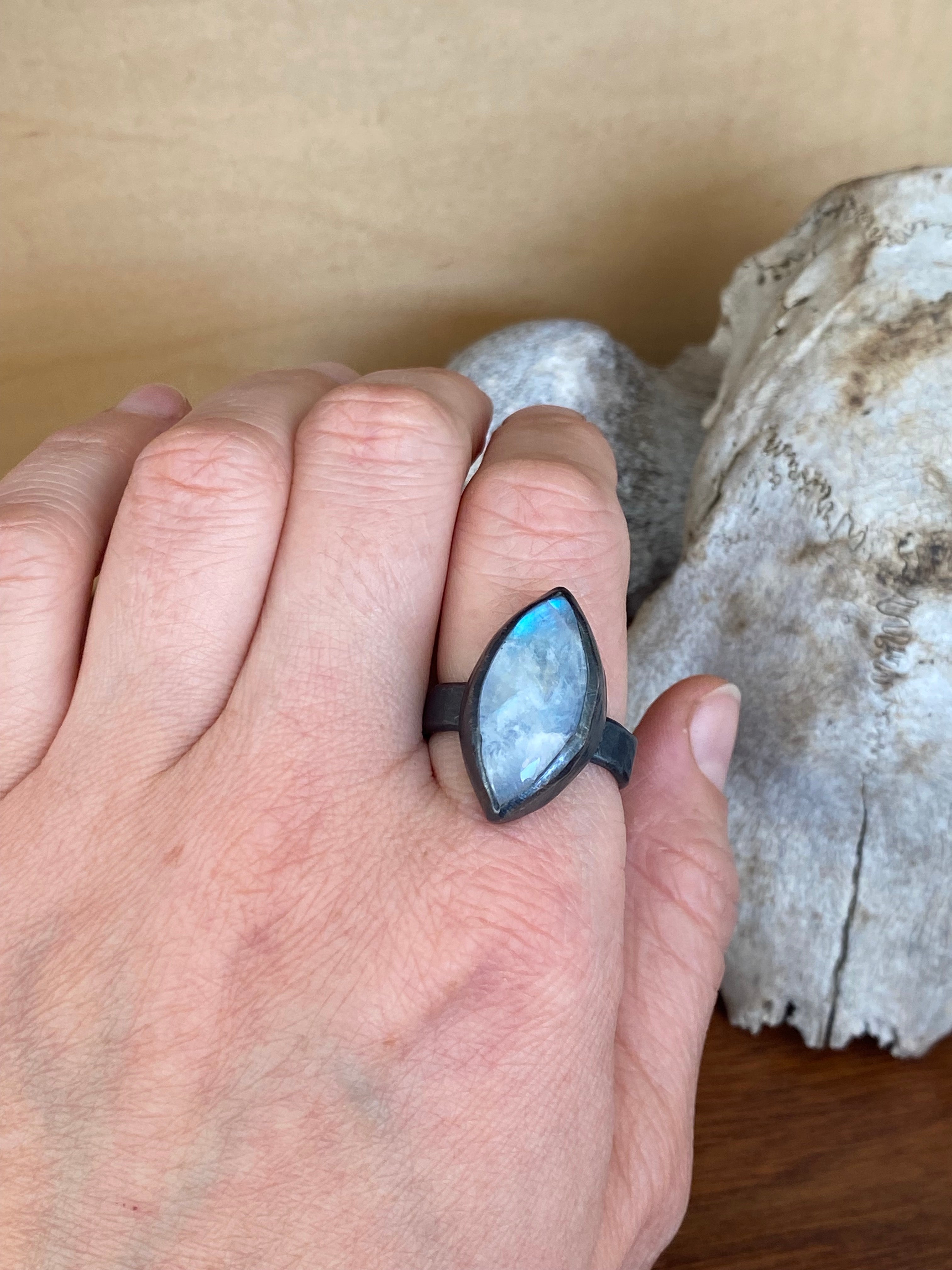 Betty Jäger- Moonstone Marquis Ring
