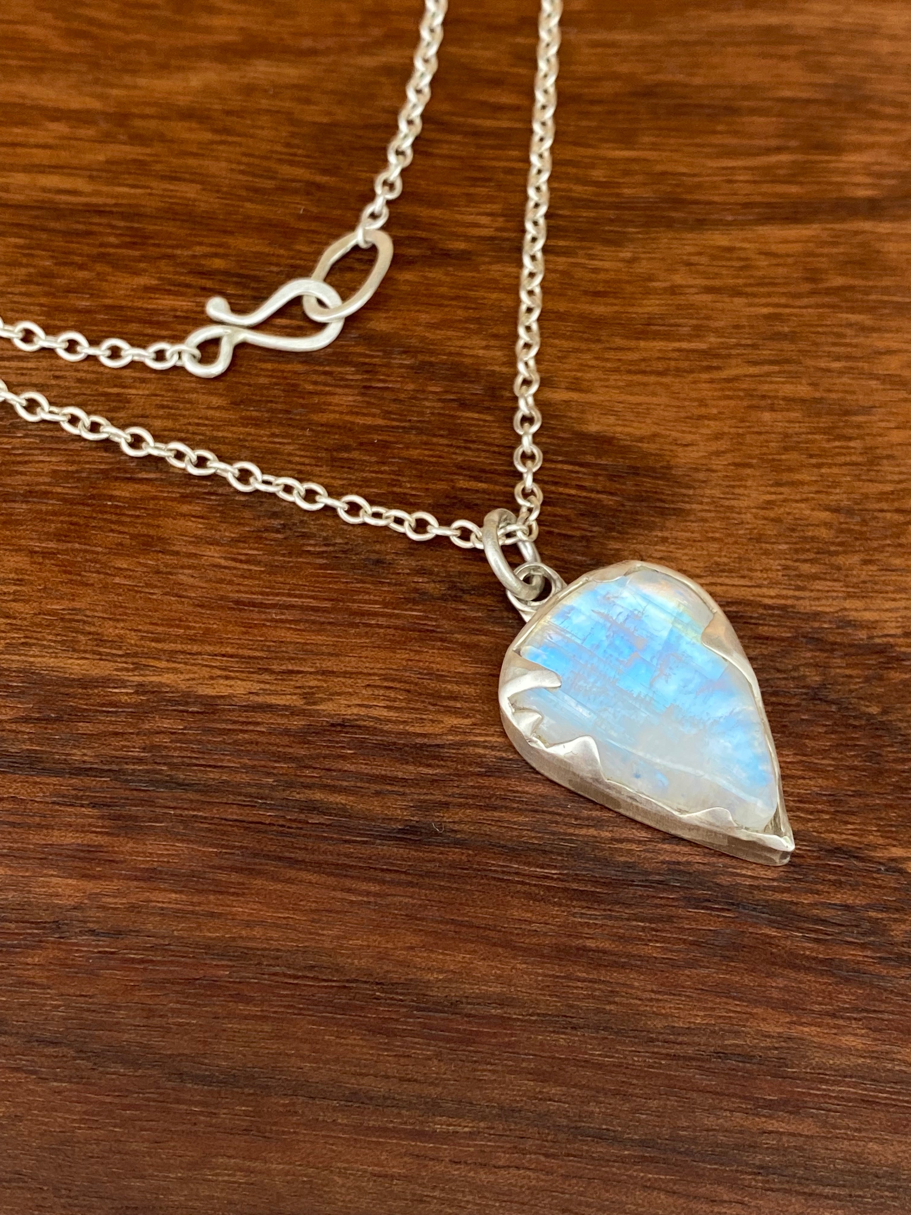 Betty Jäger- Moonstone Tear Drop Necklace with Talons