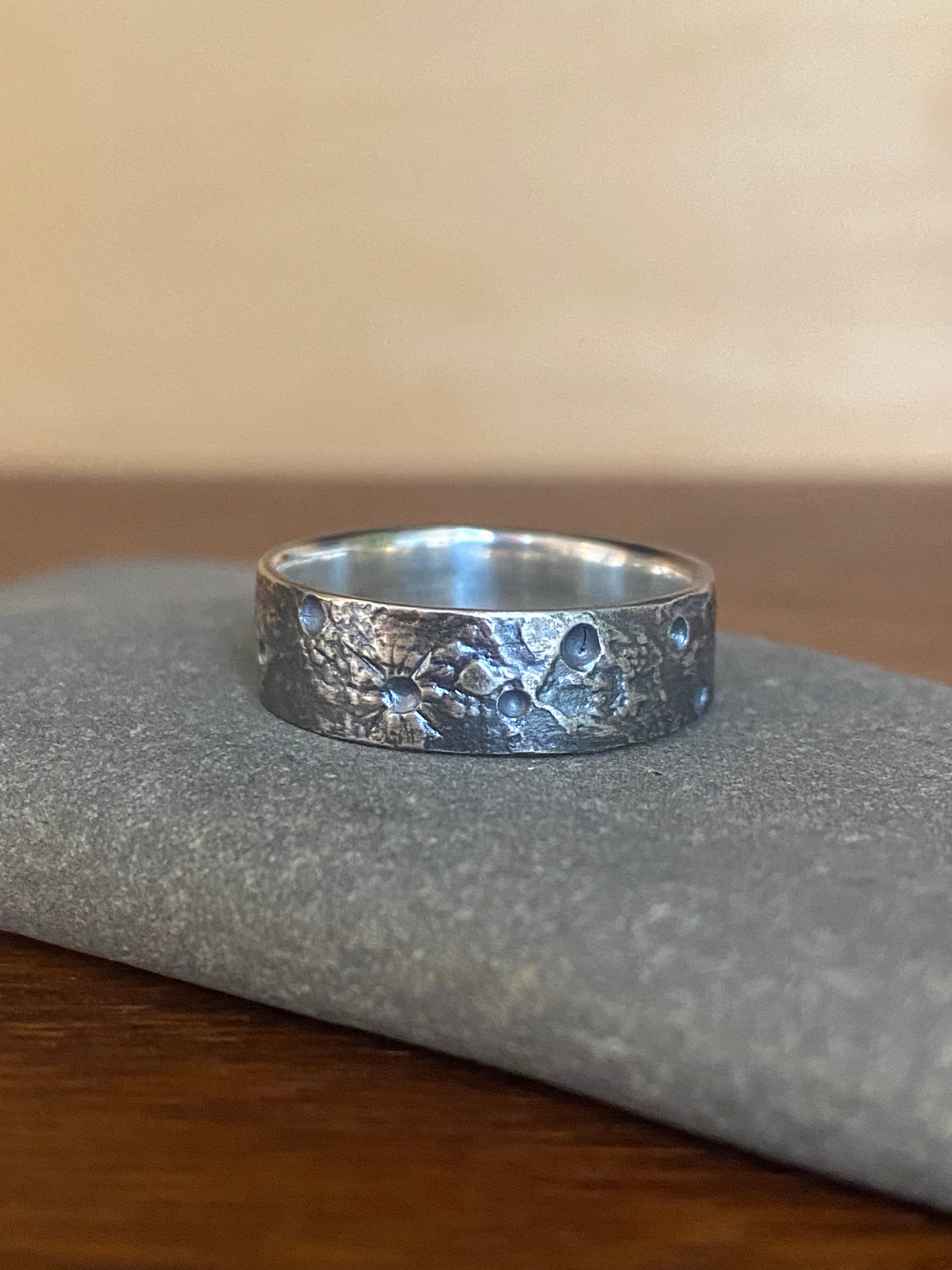 Luana Coonen- Moon Texture Ring Band