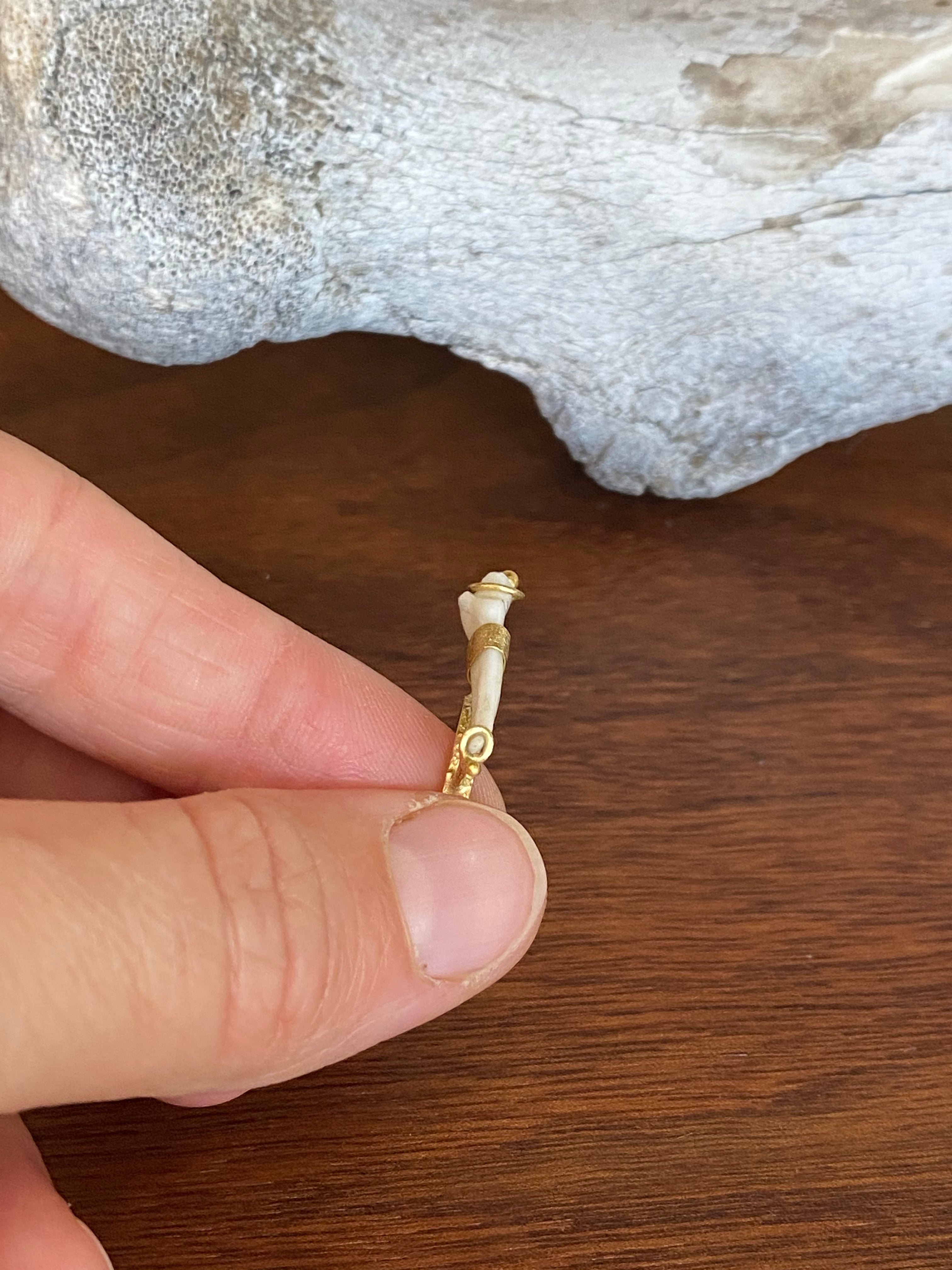 M. Rose Studio- Reclined Carnivore Ring