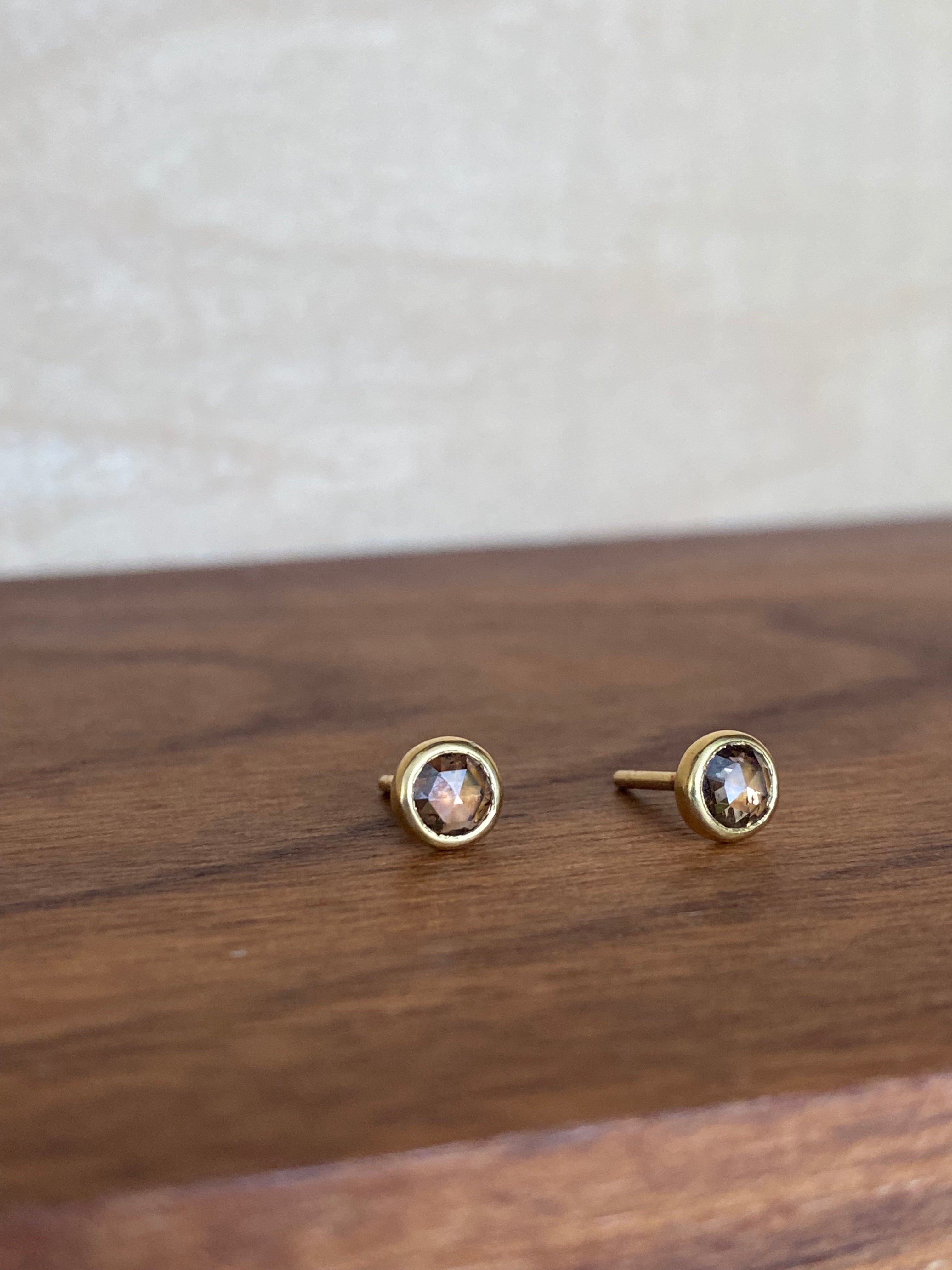 Sam Woehrmann- Brown Diamond Round Rose Cut Stud Earrings