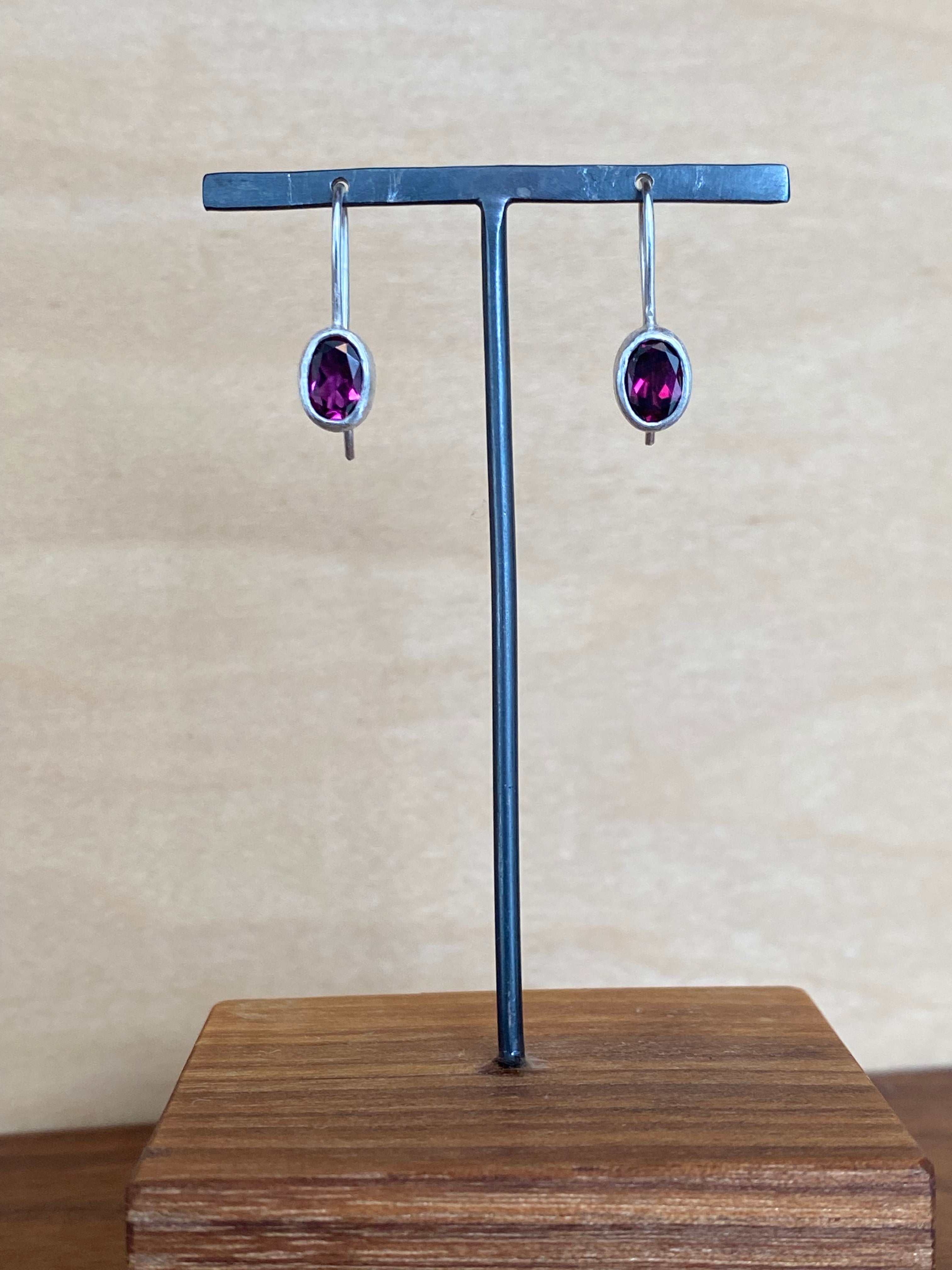 Siedra Loeffler- Oval Garnet Drop Earrings