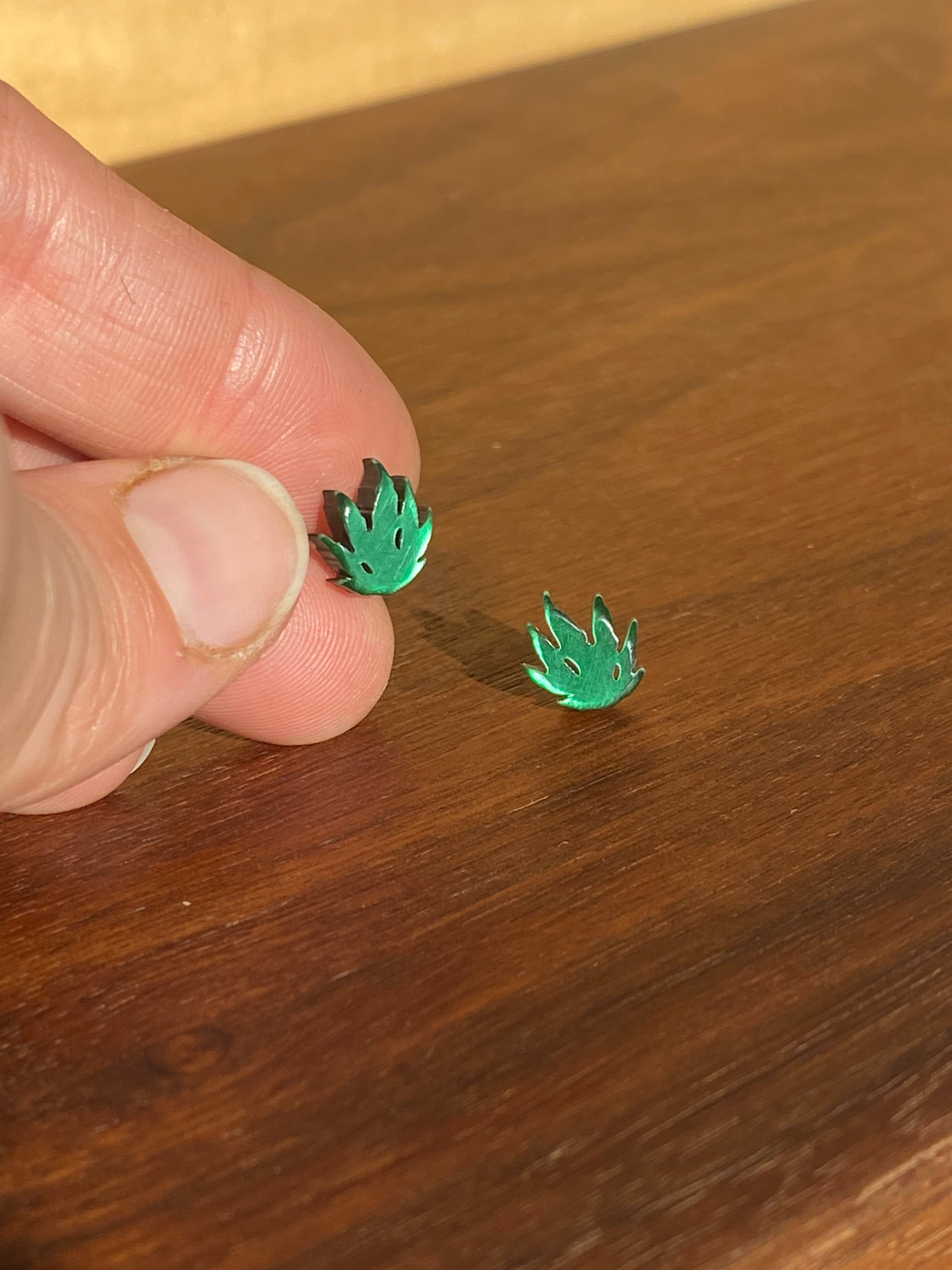 Woll Jewelry- Sativa Leaf Stud Earrings