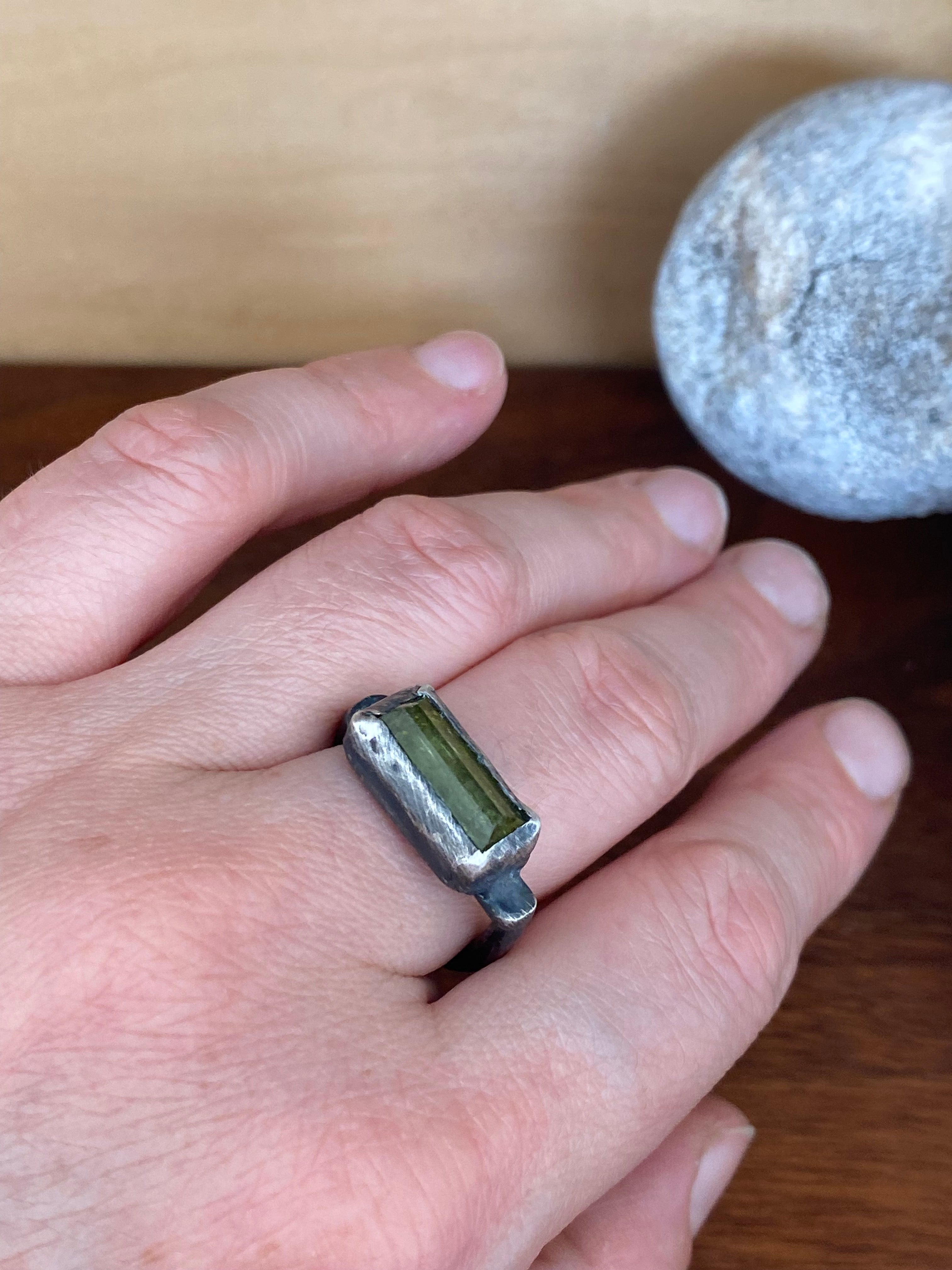 Betty Jäger- Chartreuse Tourmaline Ring