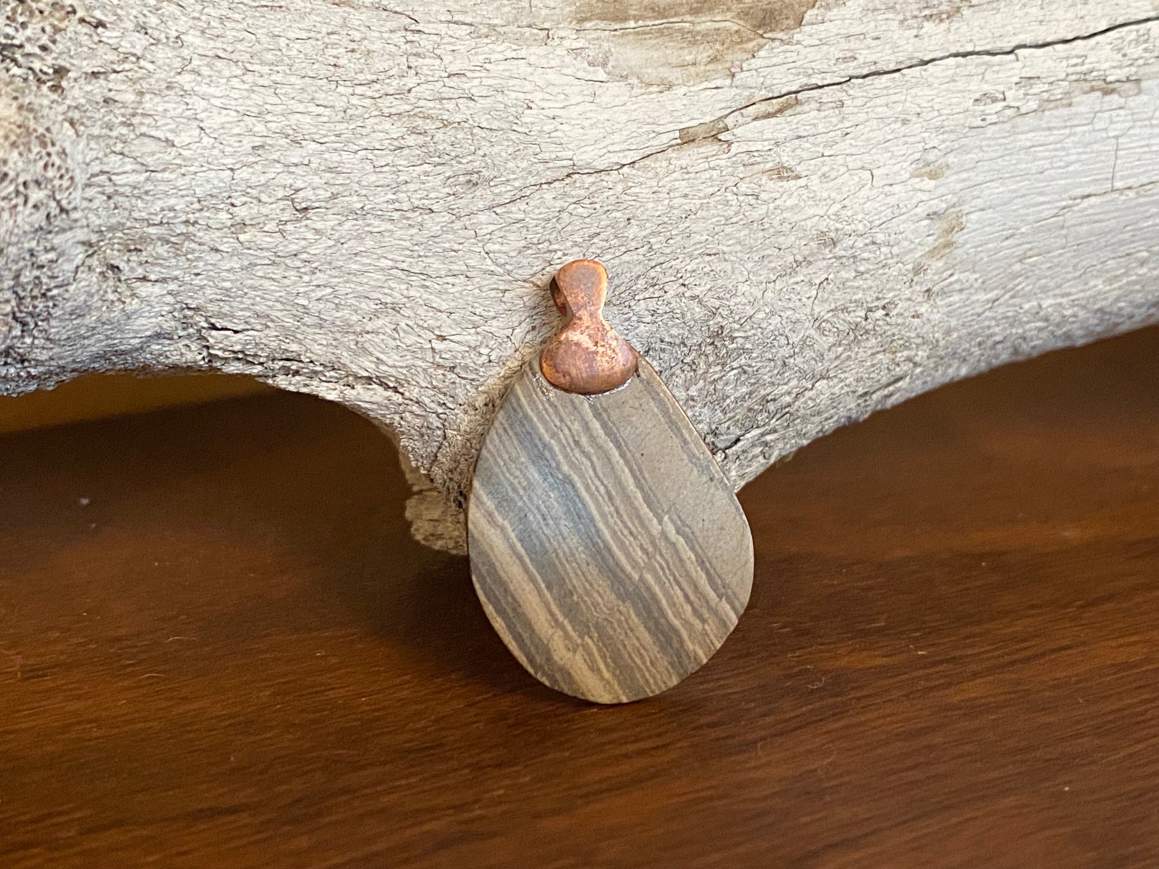 Jake Castor- Big Sur Gradated Pebble Pendant