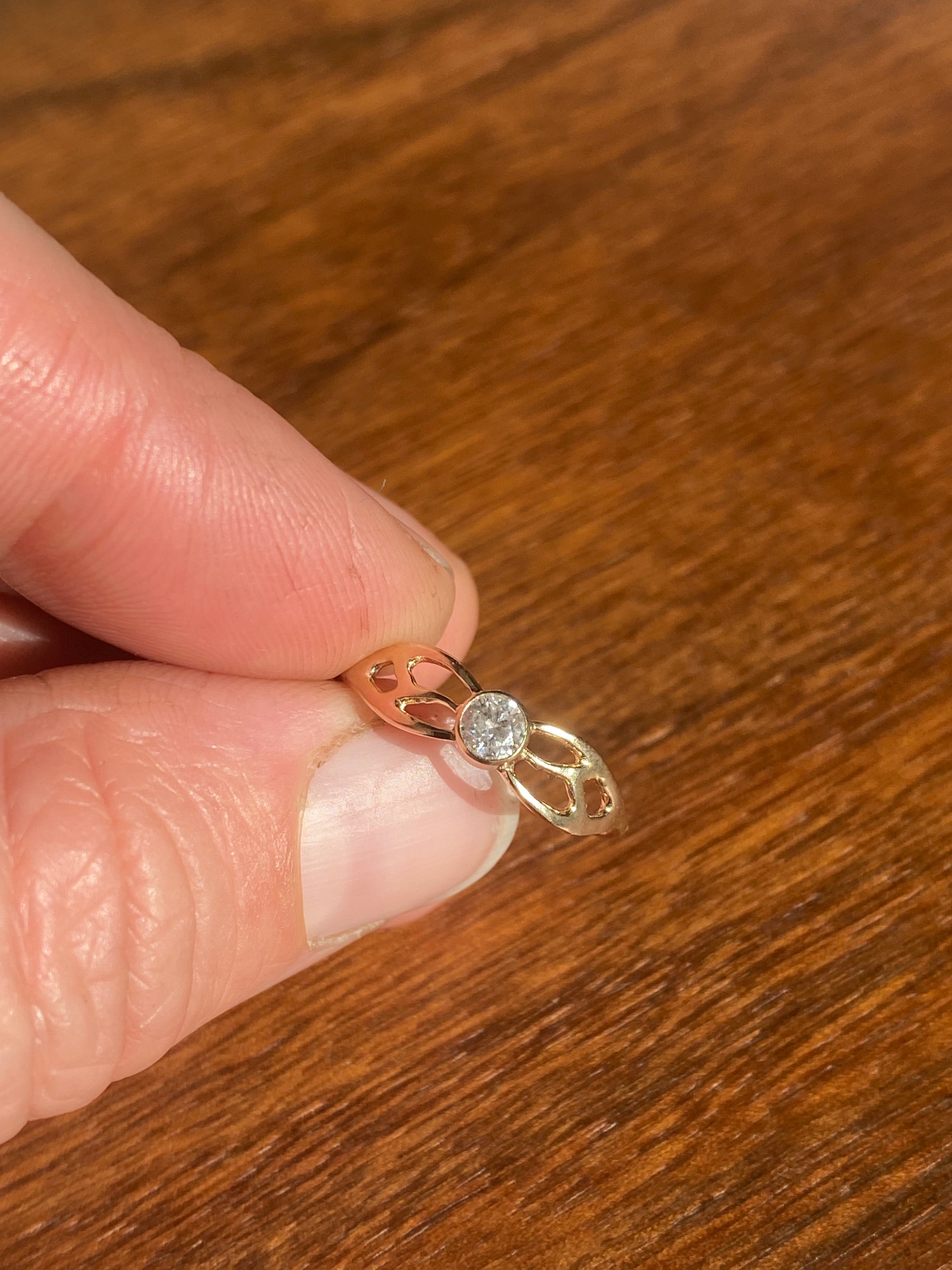 Luana Coonen- Tiny Branch Diamond Ring