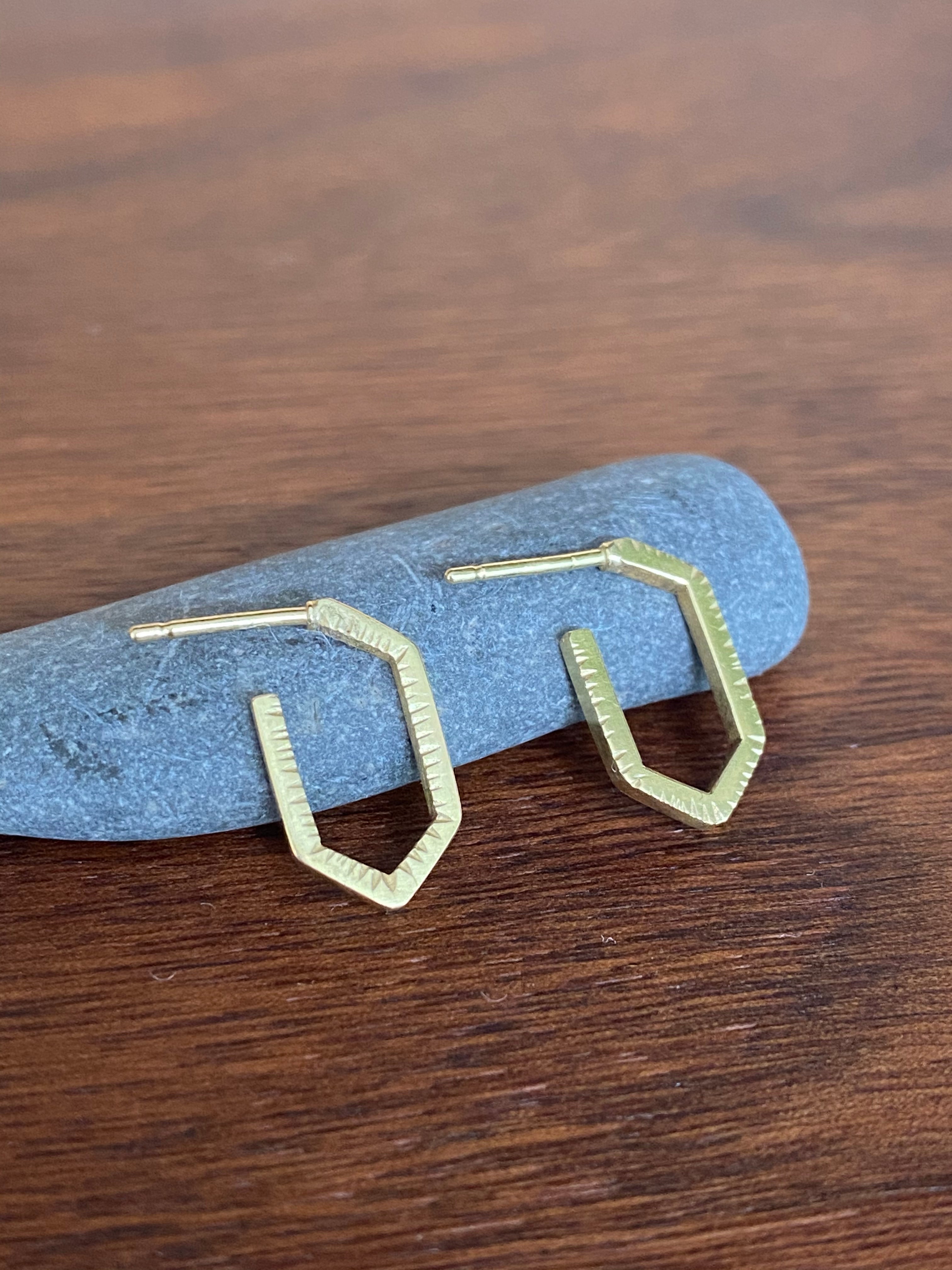 Sam Woehrmann- 18k Gold Hexagon Hoop Earrings