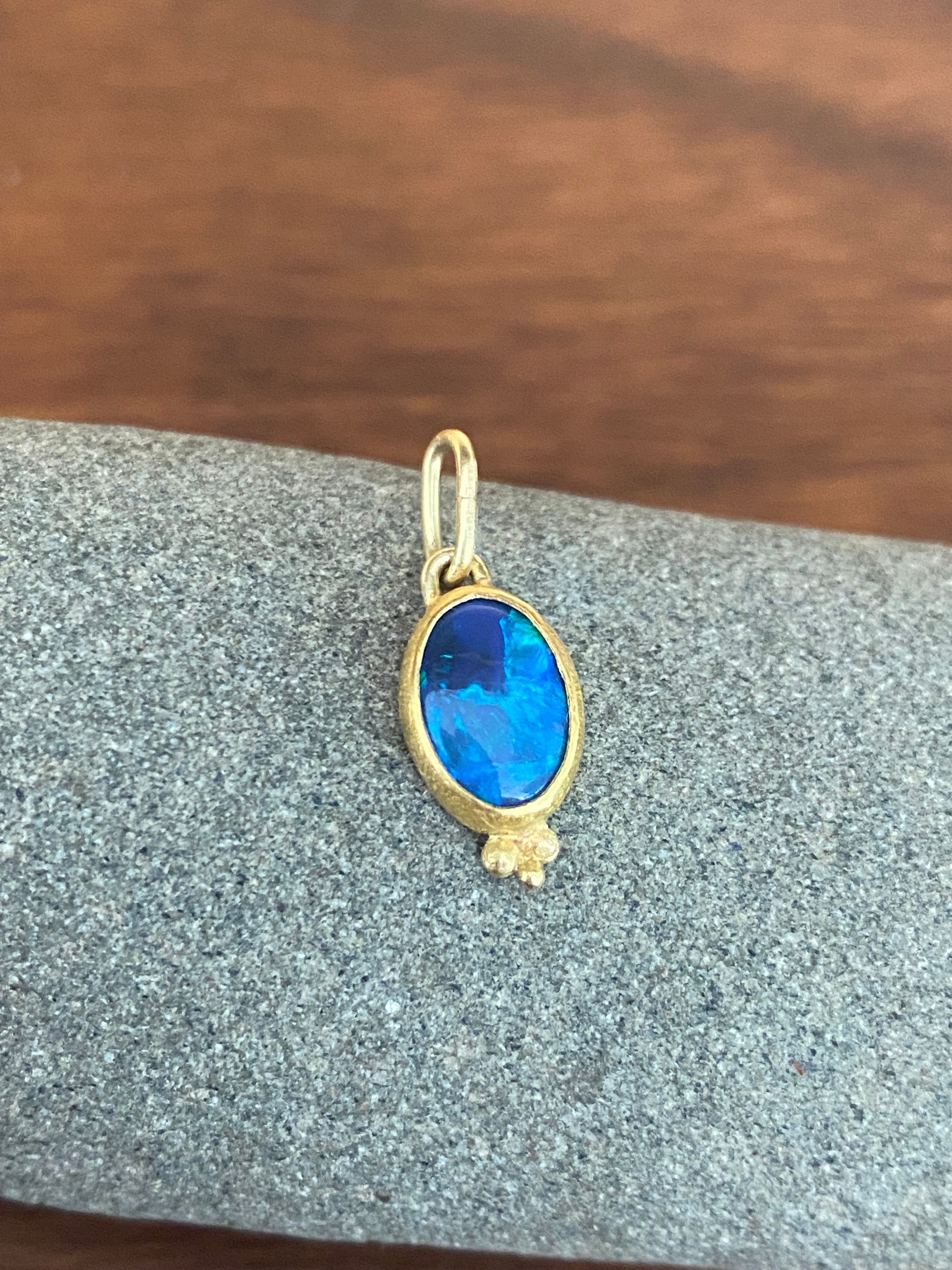 Siedra Loeffler- Oval Opal Pendant with Trio of Gold Pebbles