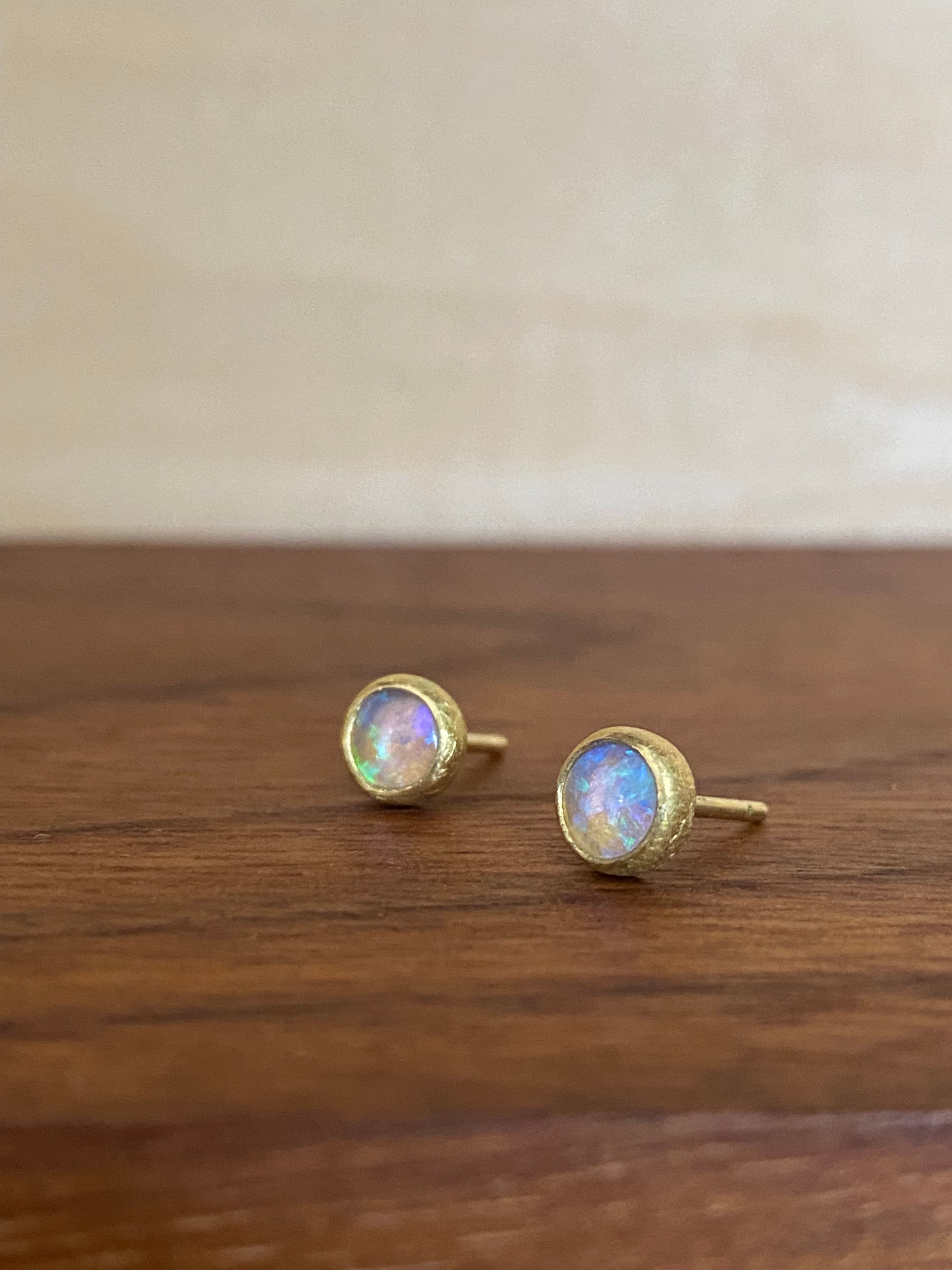 Siedra Loeffler- Round Opal Stud Earrings with Blue Hue